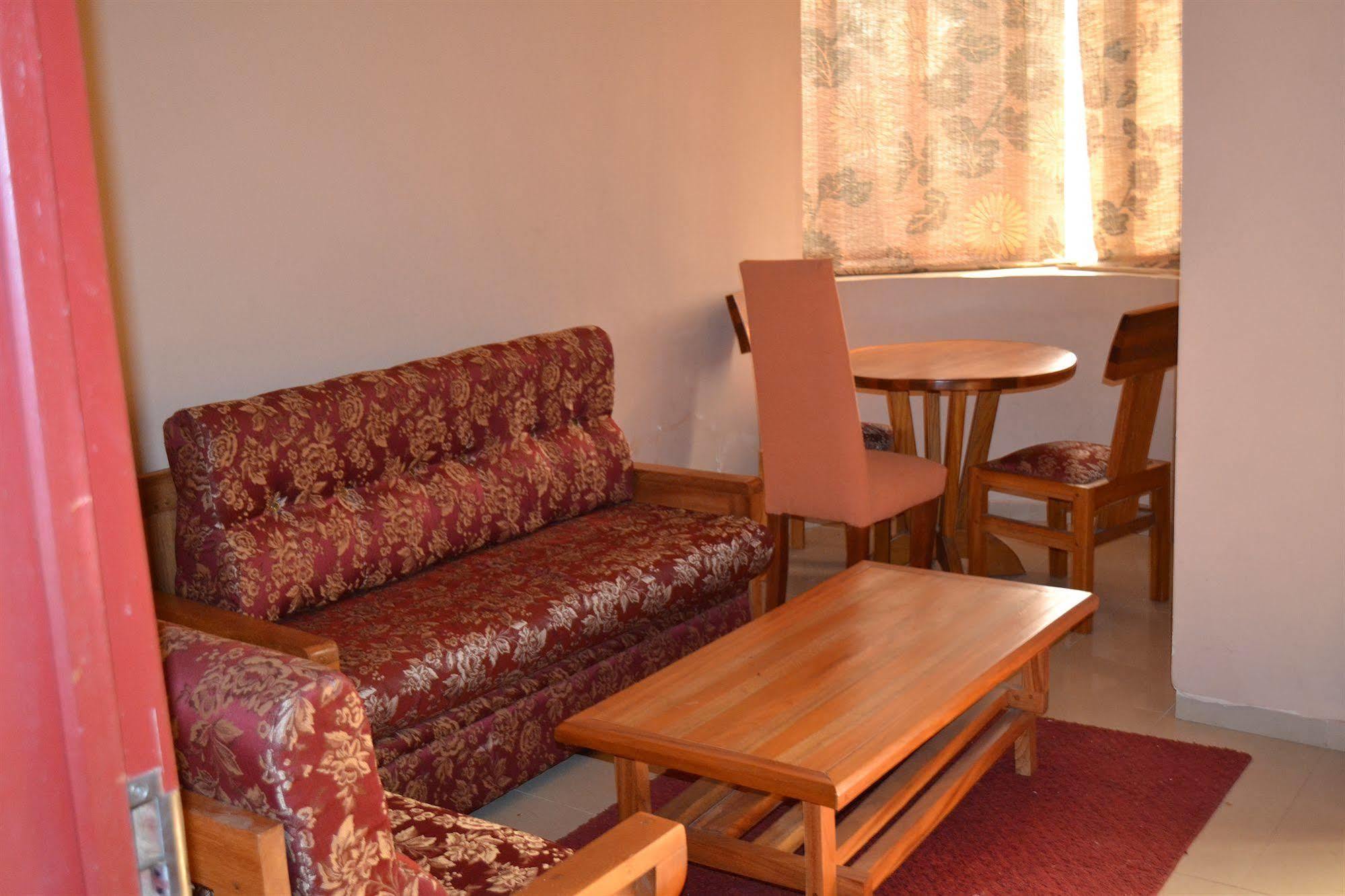 Mawa Hotel Bamenda Bagian luar foto