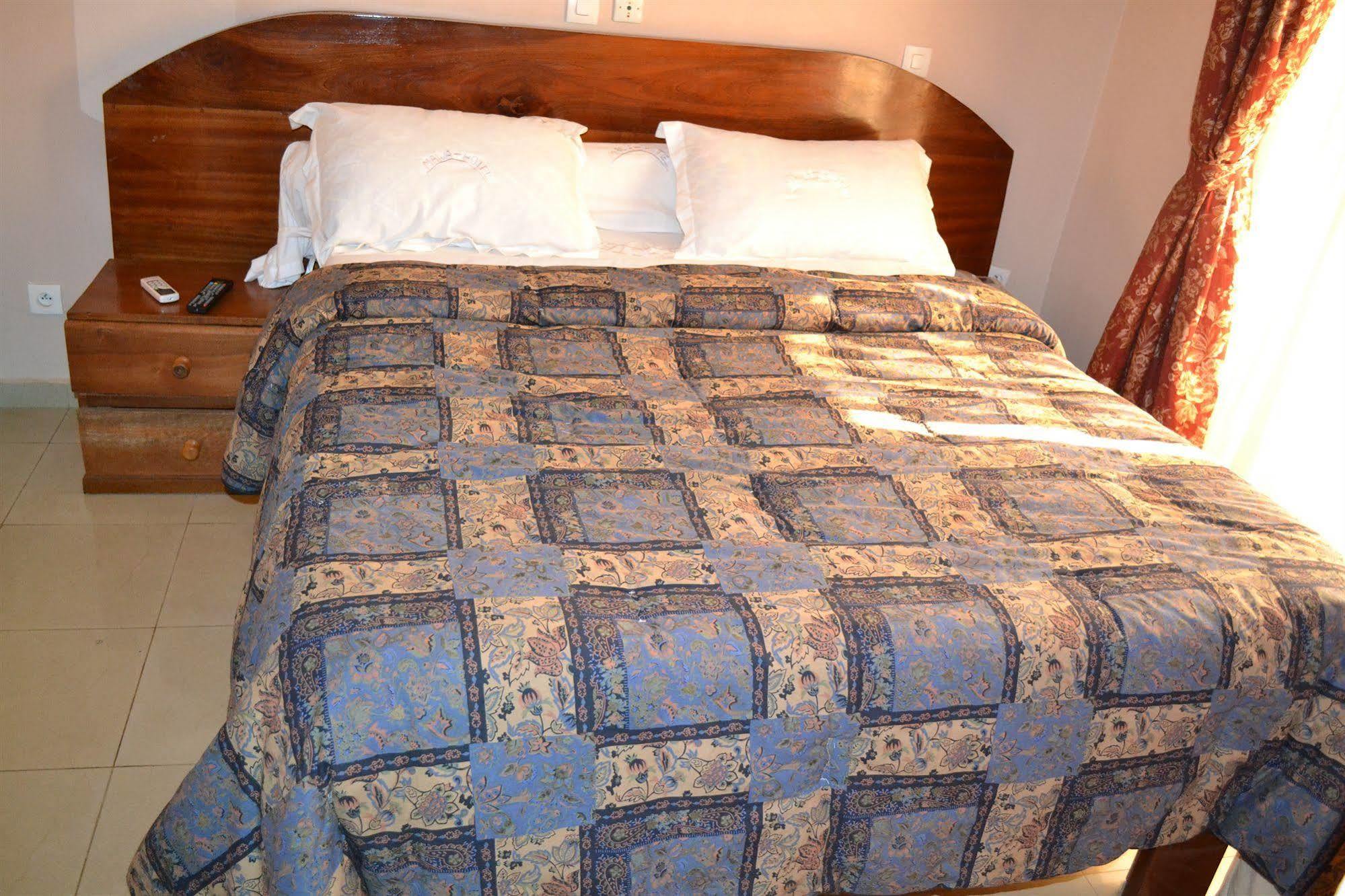 Mawa Hotel Bamenda Bagian luar foto