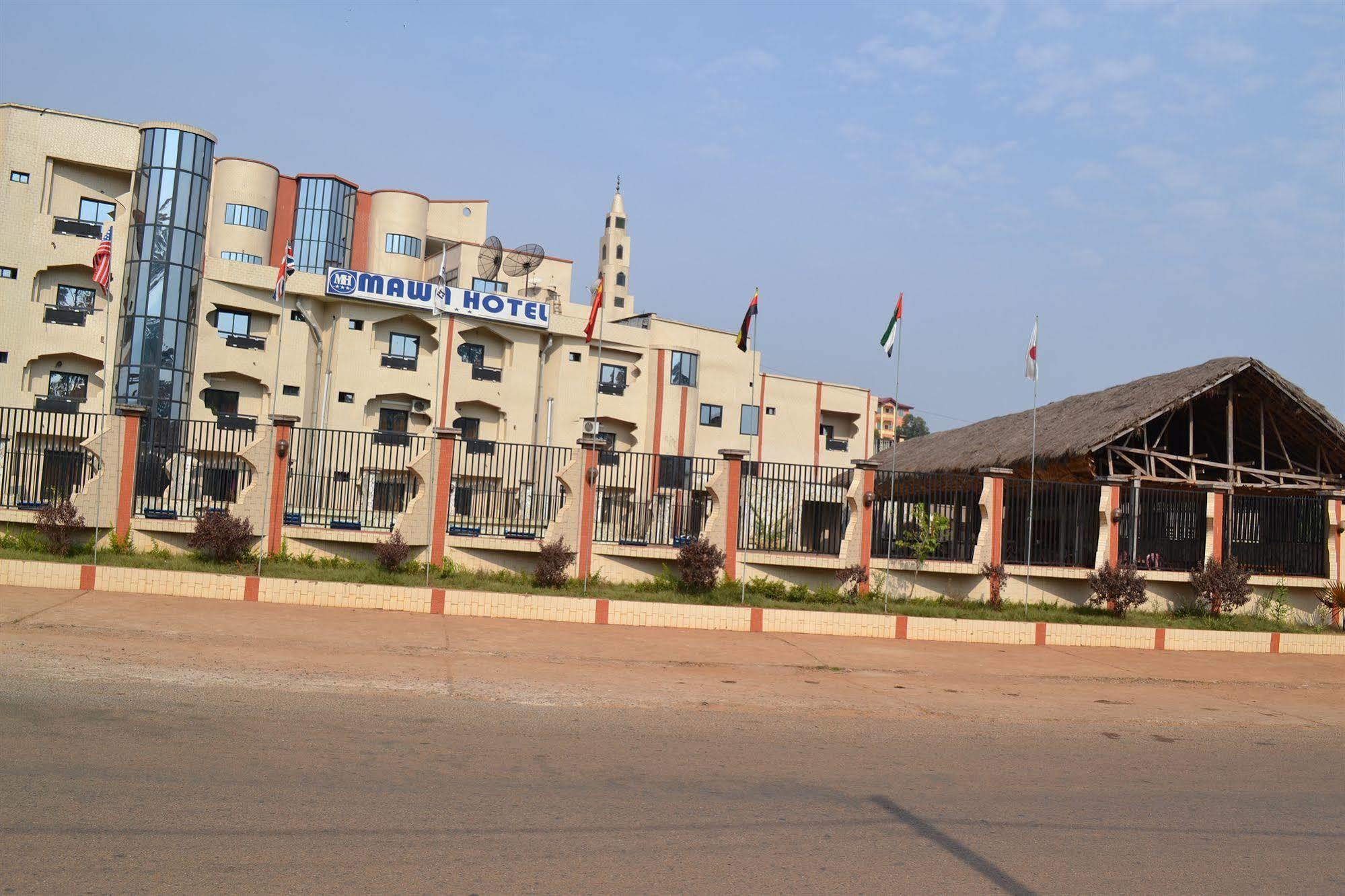Mawa Hotel Bamenda Bagian luar foto
